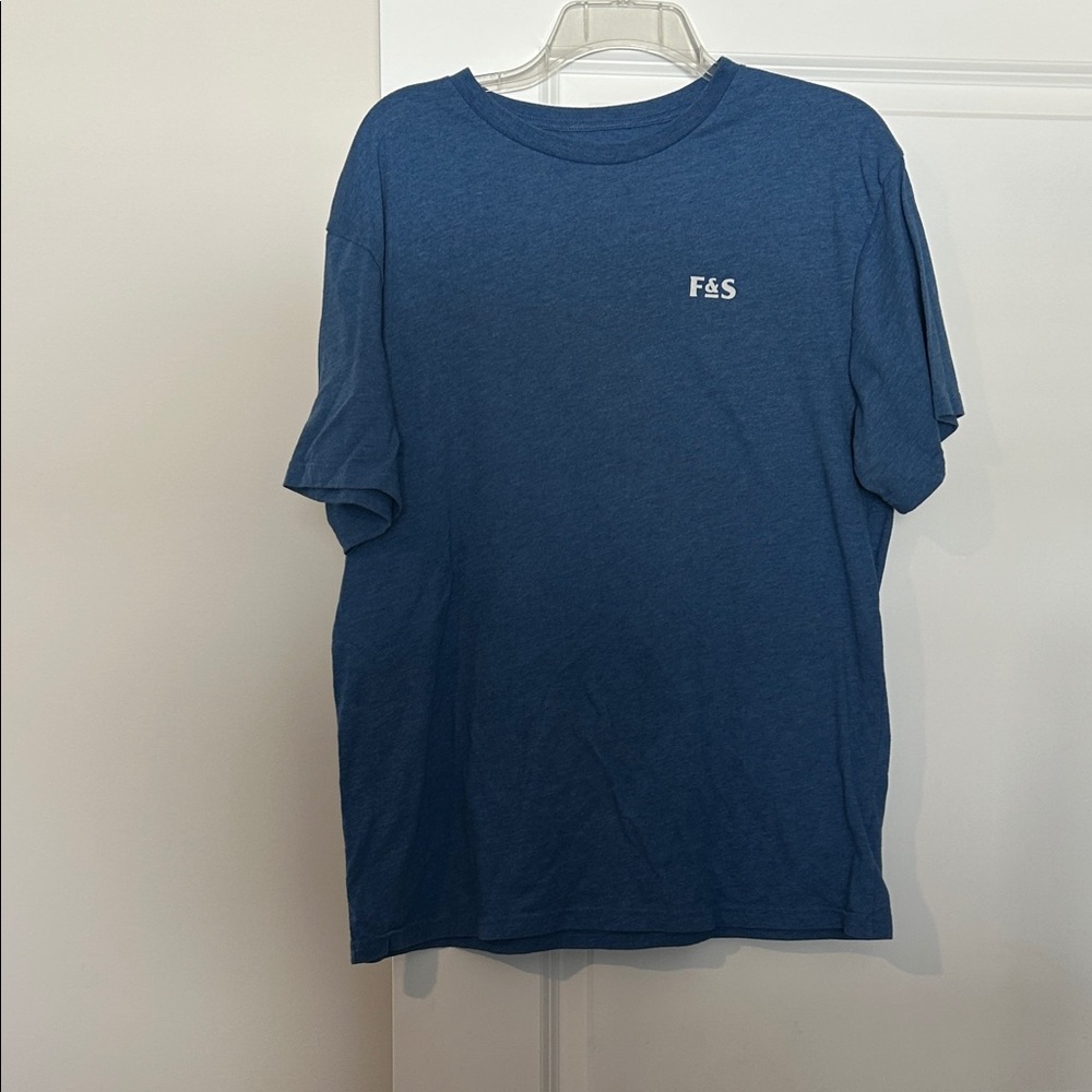 Field & Stream Blue Short Sleeve Tee